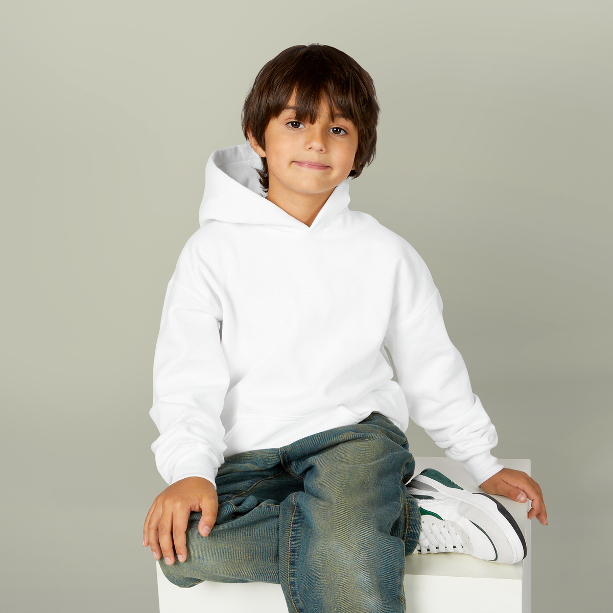 Youth Heavy Blend Hooded Sweatshirt